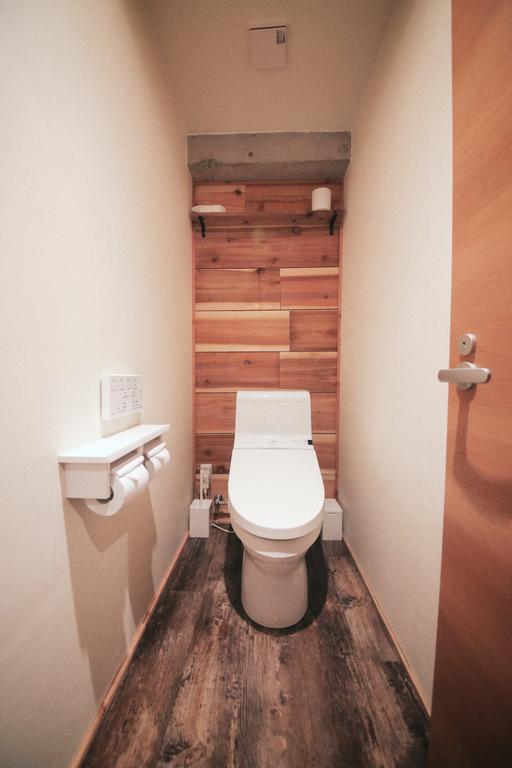 Bnbplus Niigata Book Inn Екстер'єр фото